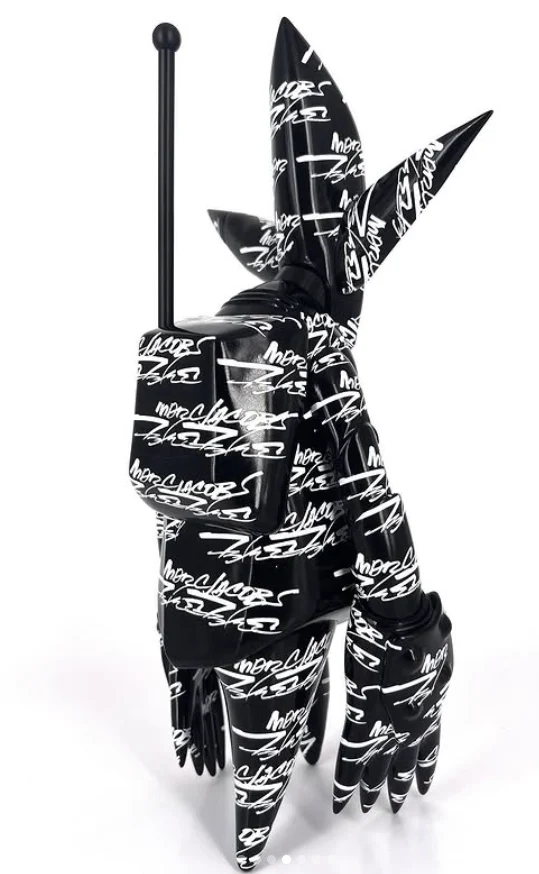 AK-03 · FL-001 POINTMAN Marc Jacobs Edition